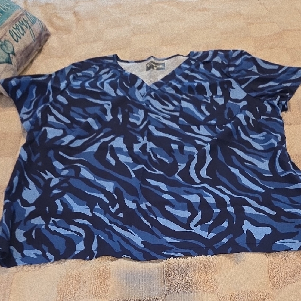 Butter Blue and Black Zebra Print Women's Top And Pants Say Med But Fit Like Xl